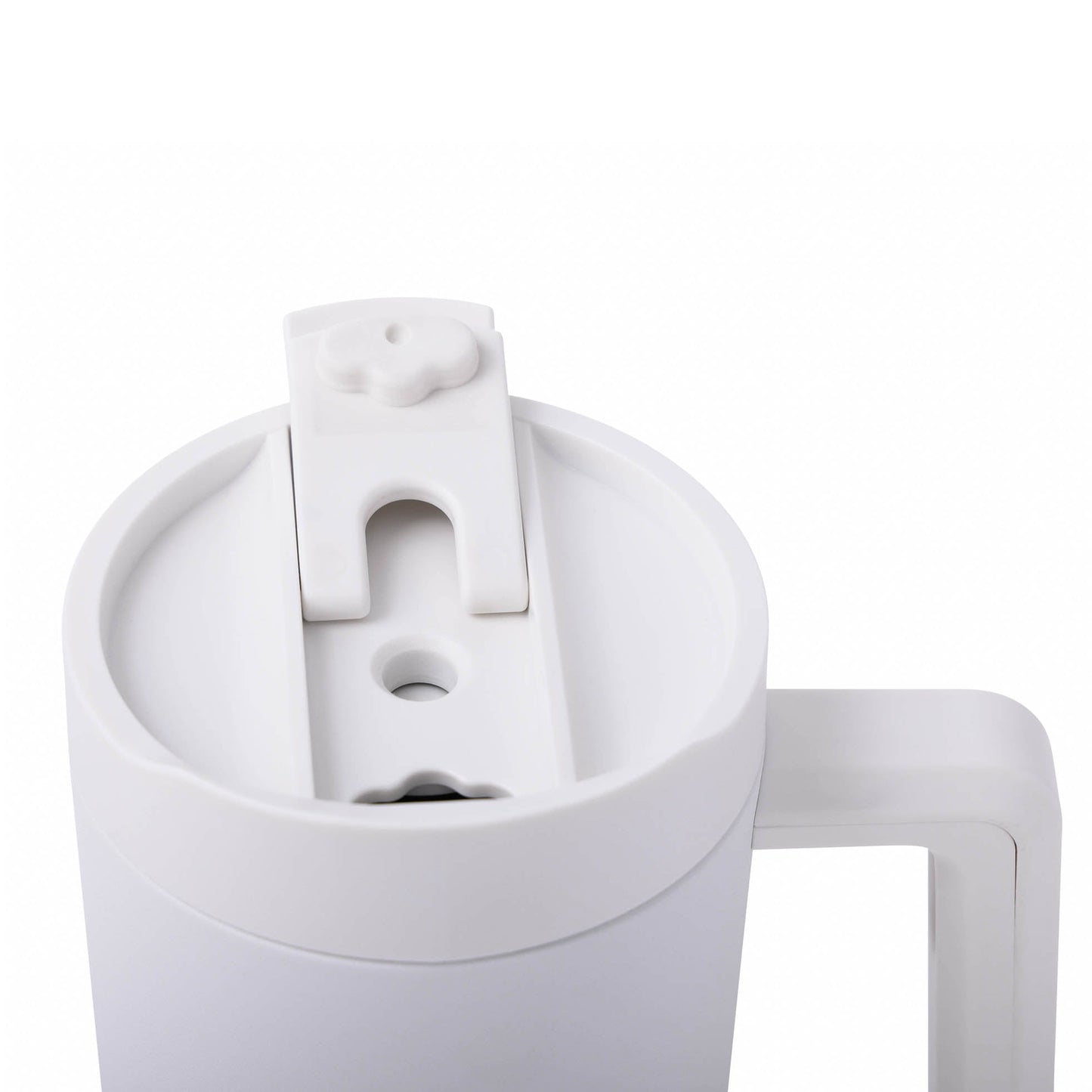 40-oz-top-tumbler-w3 CoreHome_MannaHydration_Whites_Raw-51.jpg